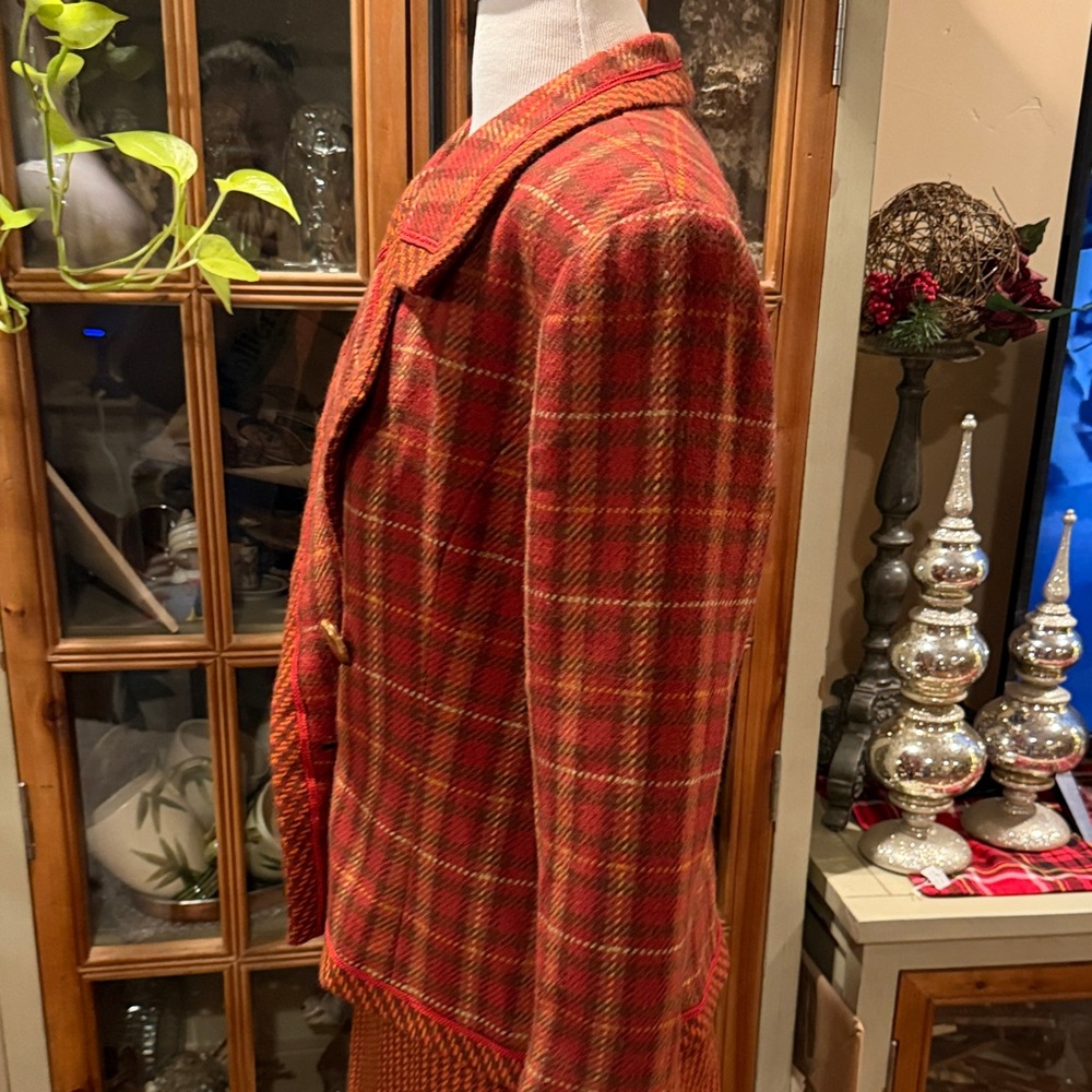 Fall Plaid Double-Breasted Blazer and Skirt Set - Picture 5 of 16